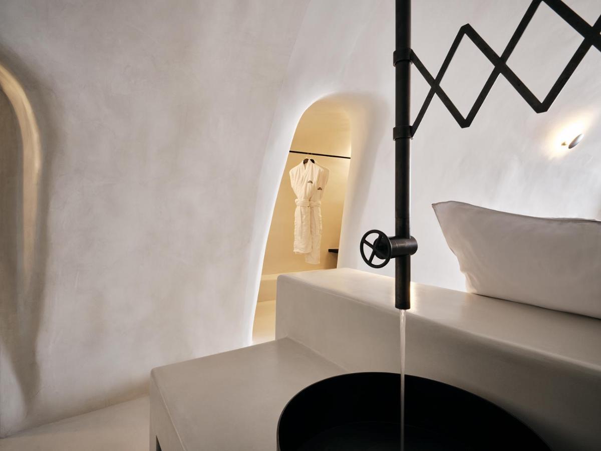 Abyss Santorini Hotel 5*