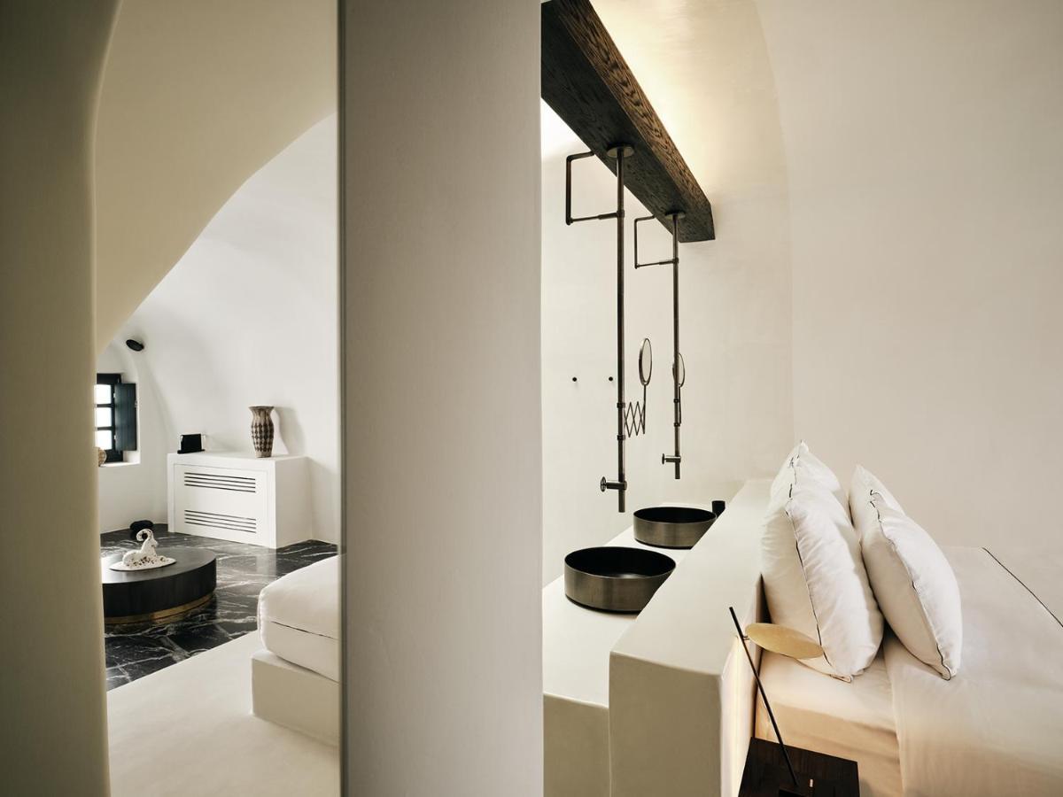 Abyss Santorini Otel